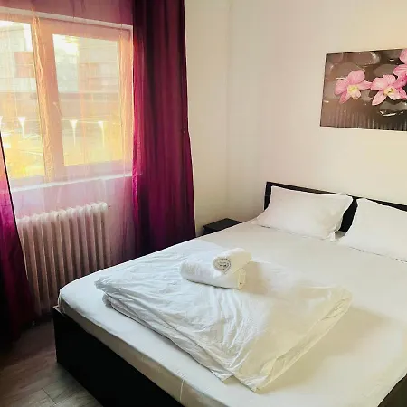 Central Apartment Near The Old Town Gl19 Apartment *